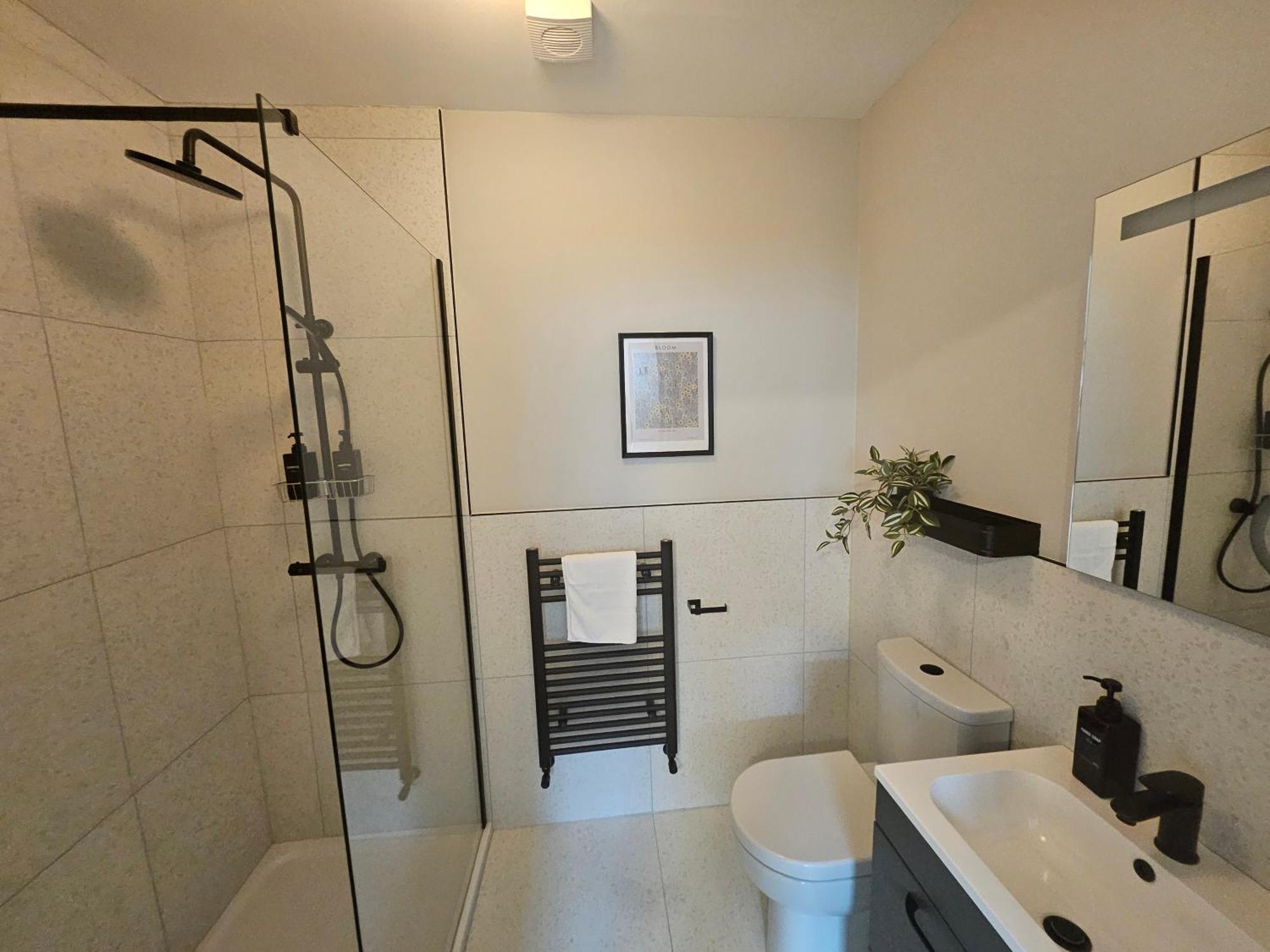 Tatlers Guest House Роскомън Екстериор снимка