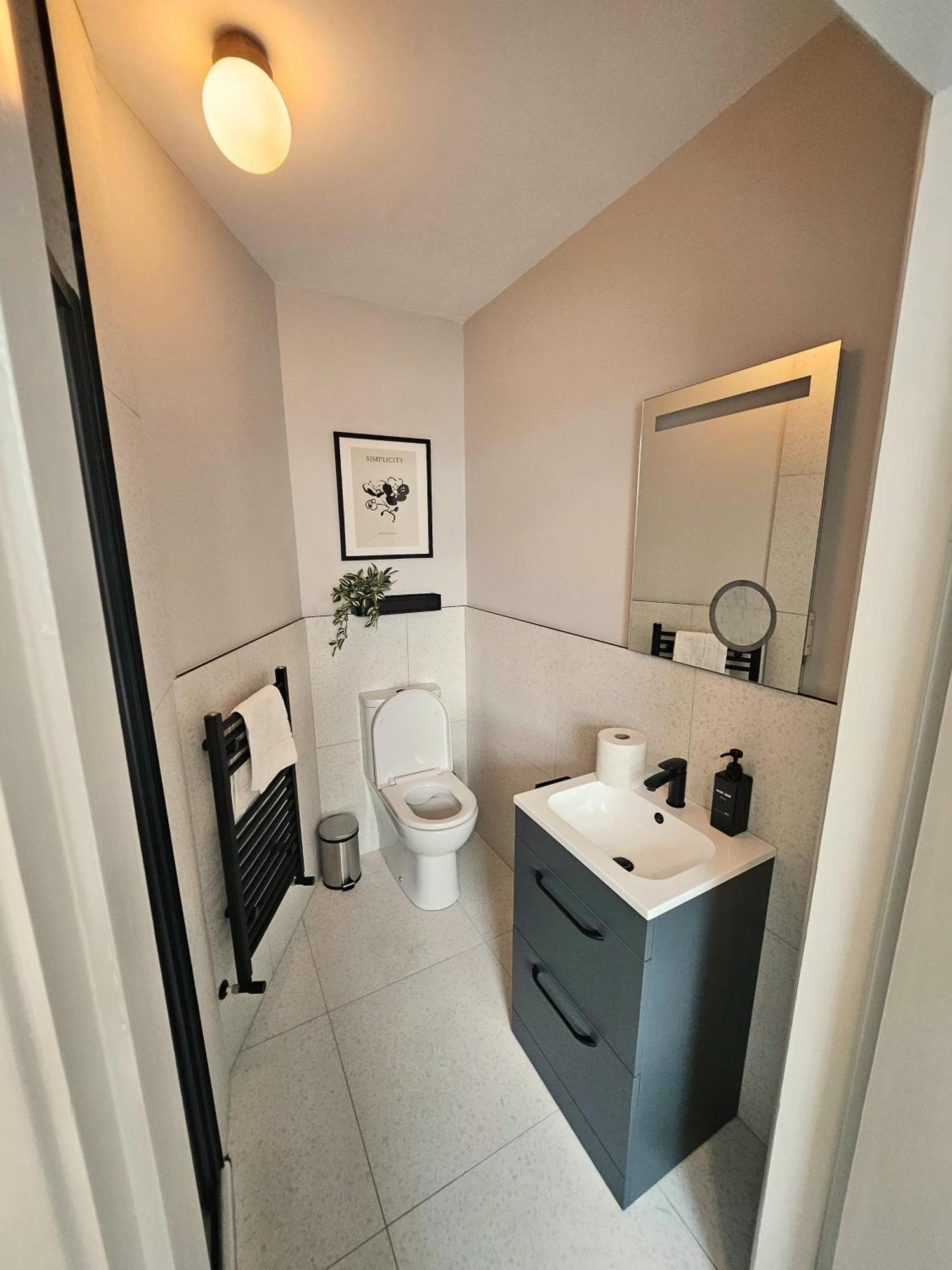 Tatlers Guest House Роскомън Екстериор снимка