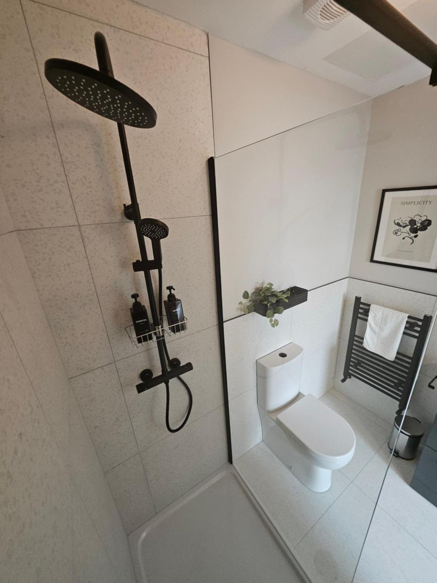 Tatlers Guest House Роскомън Екстериор снимка