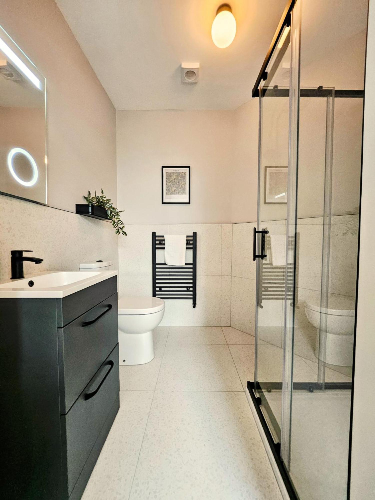 Tatlers Guest House Роскомън Екстериор снимка